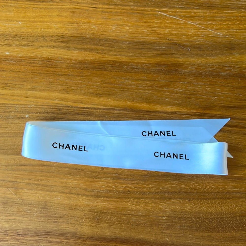 Chanel Silk Ribbon. Authentic - Picture 2 of 2